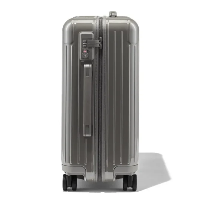 Essential Cabin Laufschuhe Carry-On Suitcase