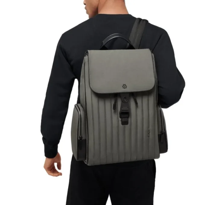 Flap Large in Nylon and Leder Rucksack