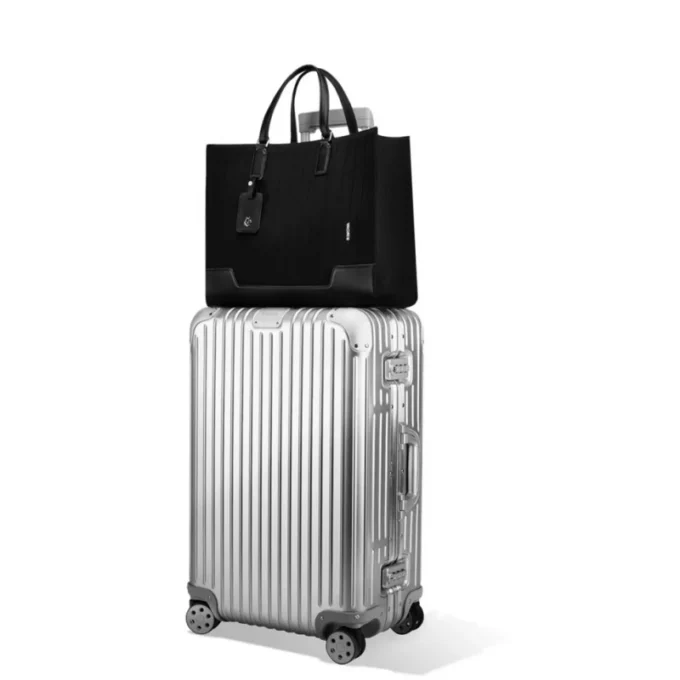 Never Still Large TrageBags