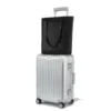 Never Still Vertical in Leder & Canvas TrageBags